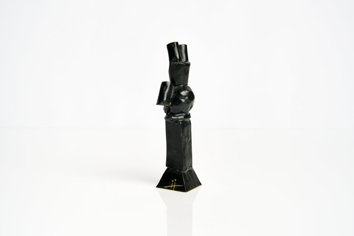 The King- Black