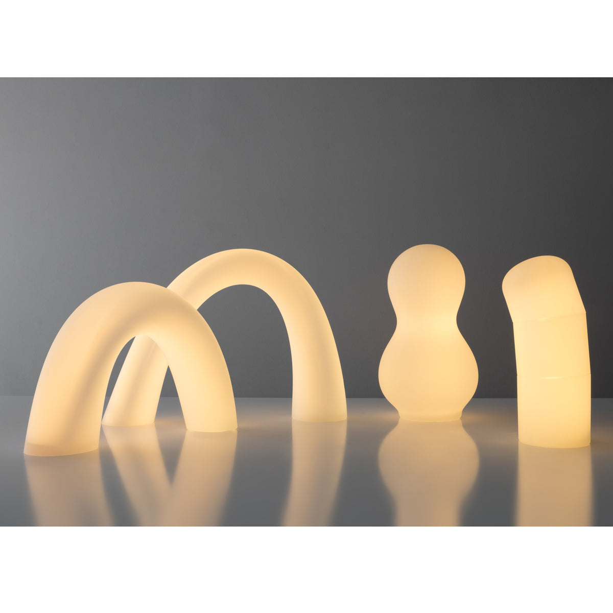 White Worm Hand-blown Glass Inhabitants Light