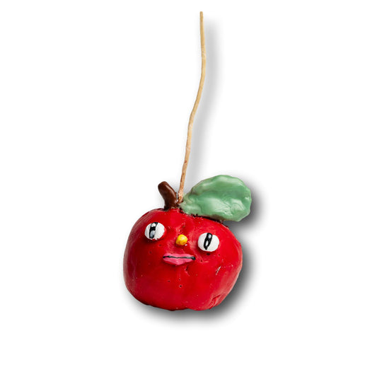 Enchanted Apple Yellow Nose