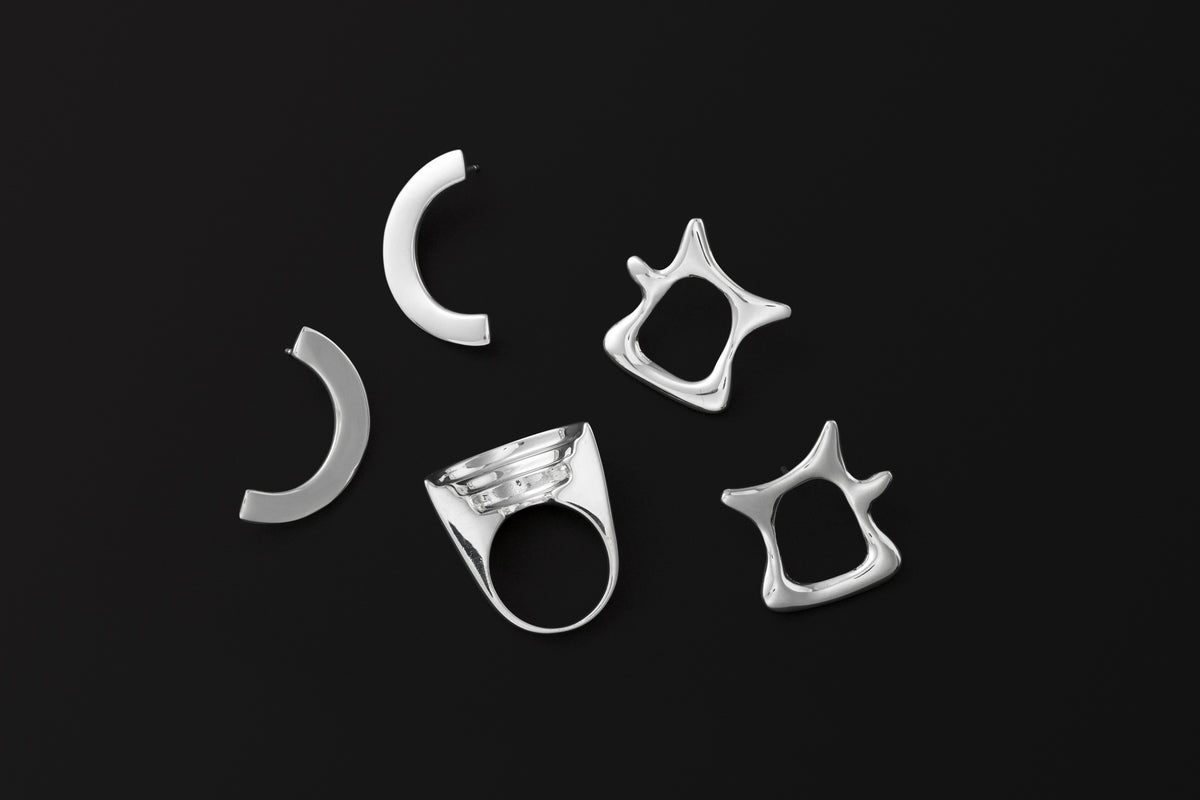Nomi Earrings