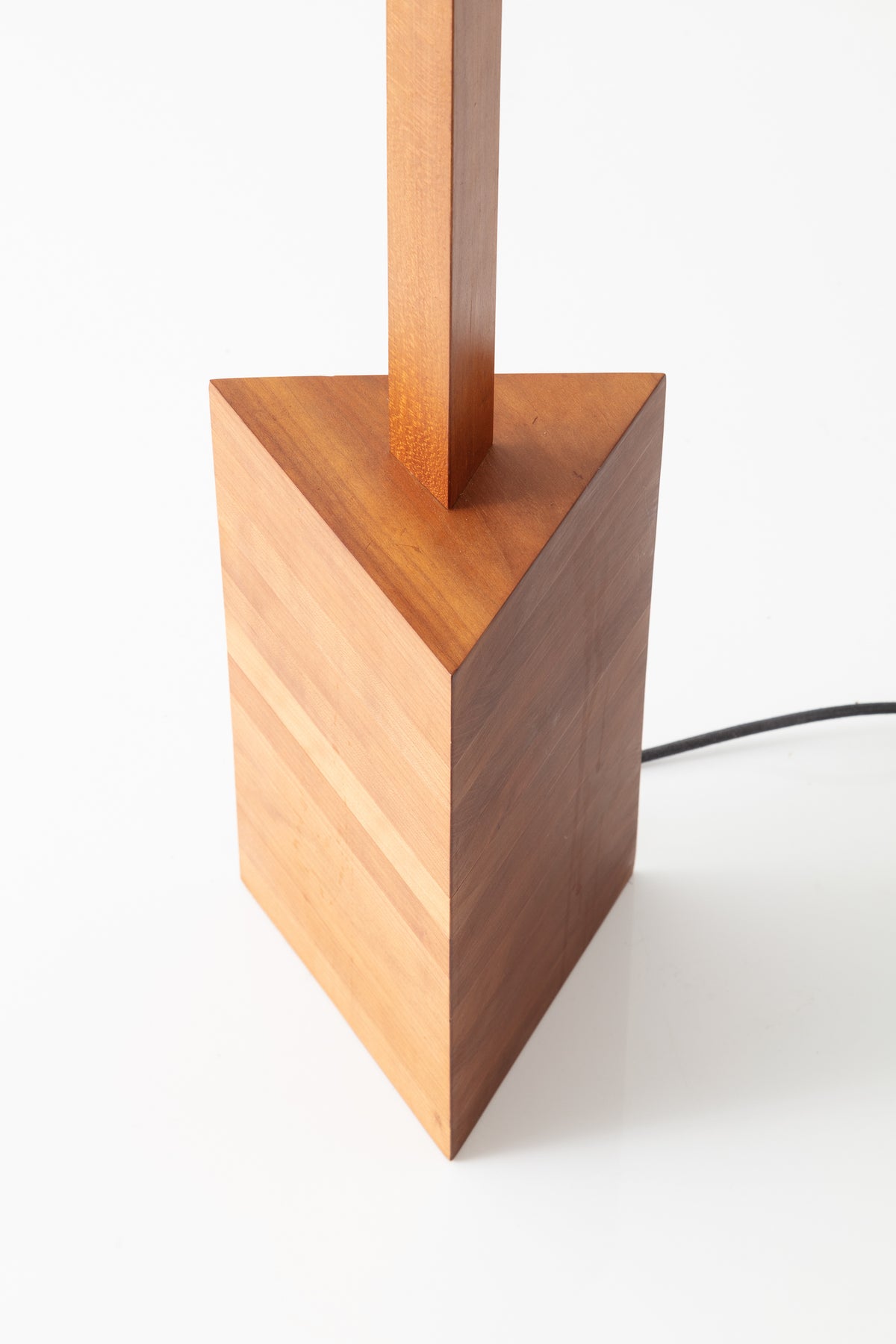 Triangle Cherry LED Line Light