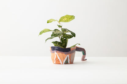 Leg Up Planter