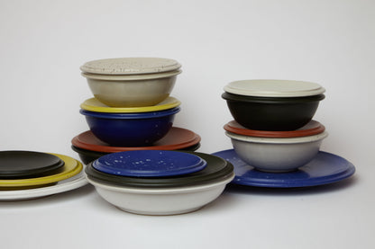 Saturn Dinnerware Saffron Speckle Satin
