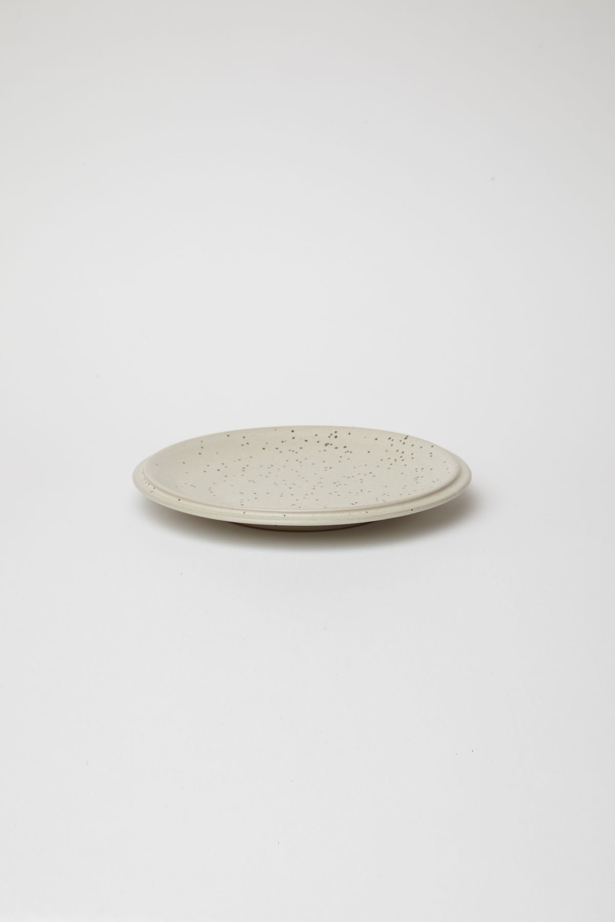 Saturn Dinnerware Speckled Satin